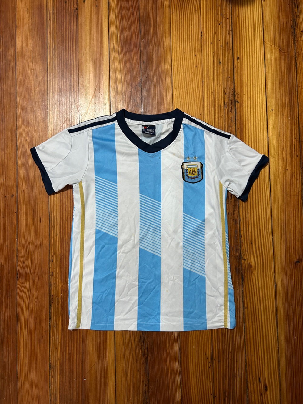 Argentina junior boys Soccer Jersey in Light Blue, White & Navy Trim